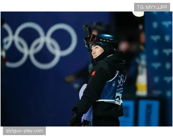 苏翊鸣家里堆满奖牌，冰箱里却只有蛋白粉和冰块