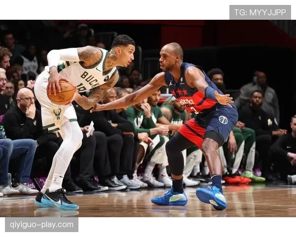 米德尔顿无球效率提升，关键回合得分结构改变主导雄鹿进攻