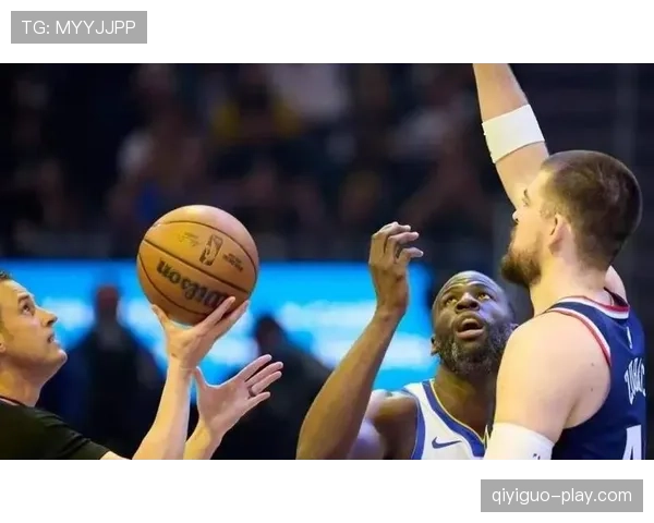 格林防守覆盖提升，改变勇士禁区攻防节奏